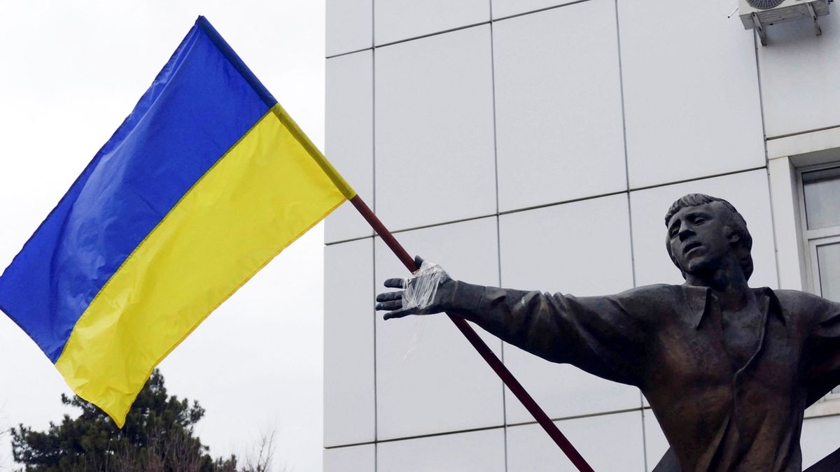 Naprostá většina Ukrajinců je proti ústupkům Rusku v zájmu míru, ukázal průzkum